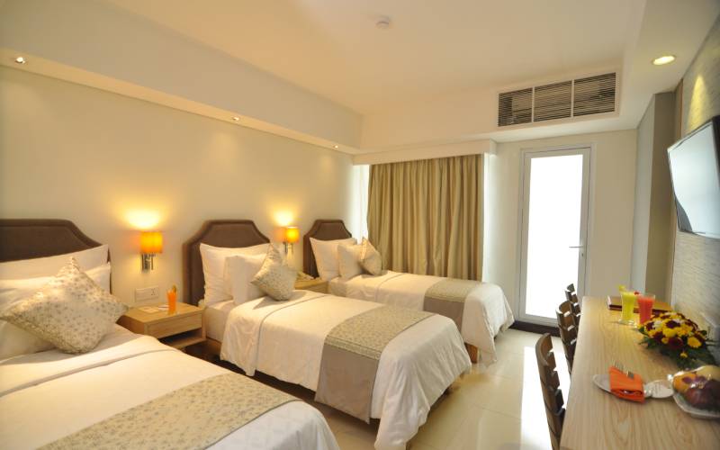 Deluxe Twin Sahid Raya Hotel & Convention Yogyakarta